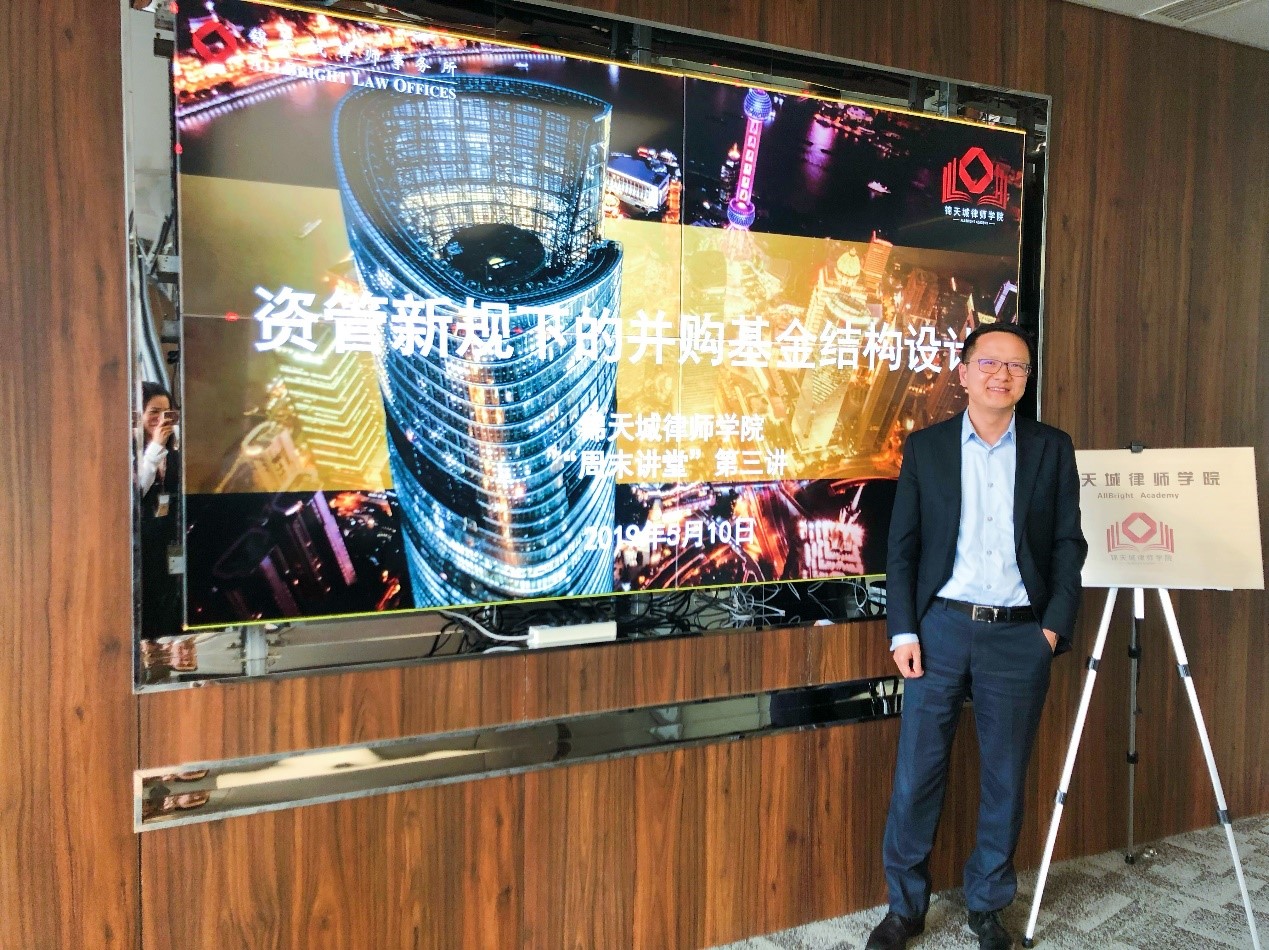 學院2.jpg 學院2.jpg